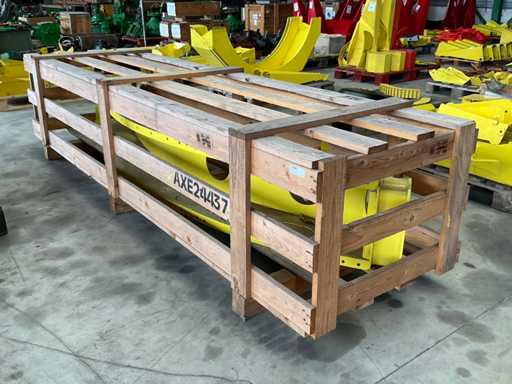 John Deere AXE24437 Uitwerppijp