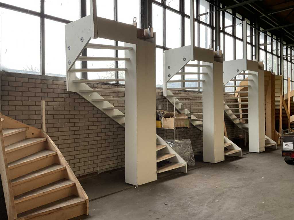 Półskokowe drewniane schody nurkowie (3x)