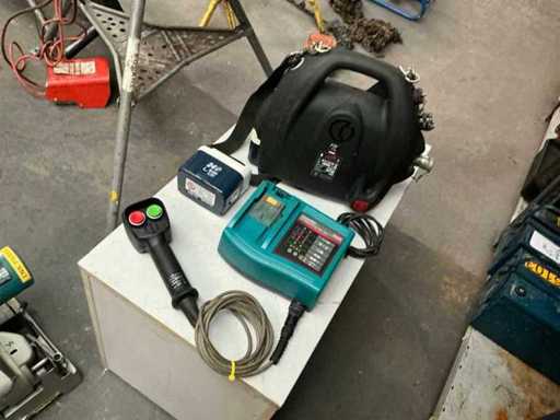 Pompe électrohydraulique à batterie Cembre B70M-P24