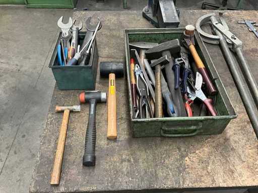 Batch of hand tools