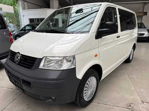 2006 Volkswagen Transporter - 8+1 Zitplaatsen