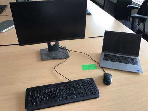Dell latitude i7 incl monitor and accessories 