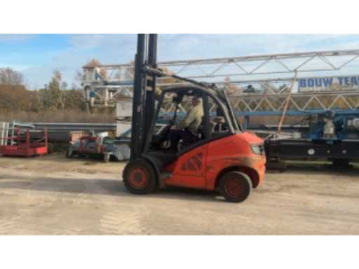 f5d5205b-3423-44d5-9ae1-d9dfd843112a.mp4