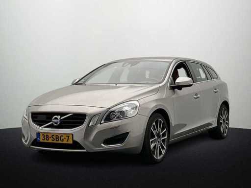 Volvo V60 2.0 T5 Summum 2011 | 38-SBG-7 