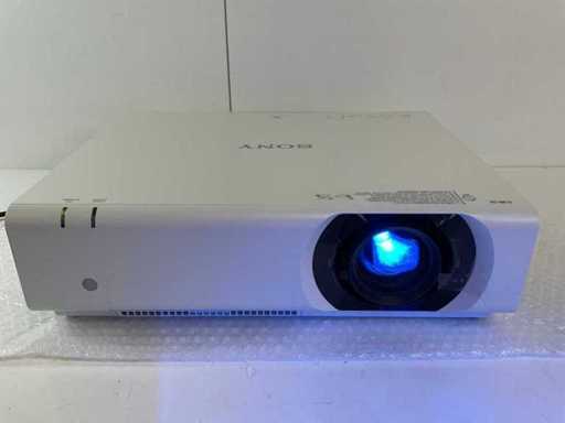 Sony (VPL-CH375) 5000 Lumen WUXGA Projector (1686 Lamp Hours)
