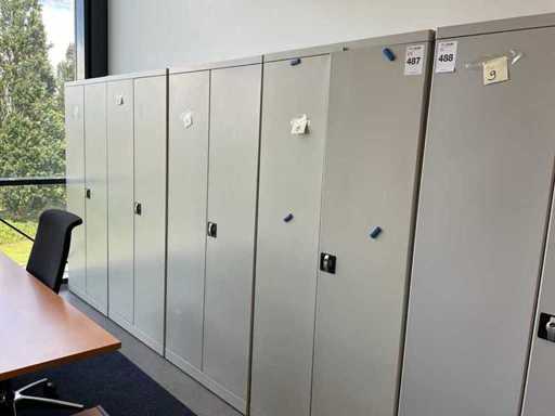 File cabinet (4x)