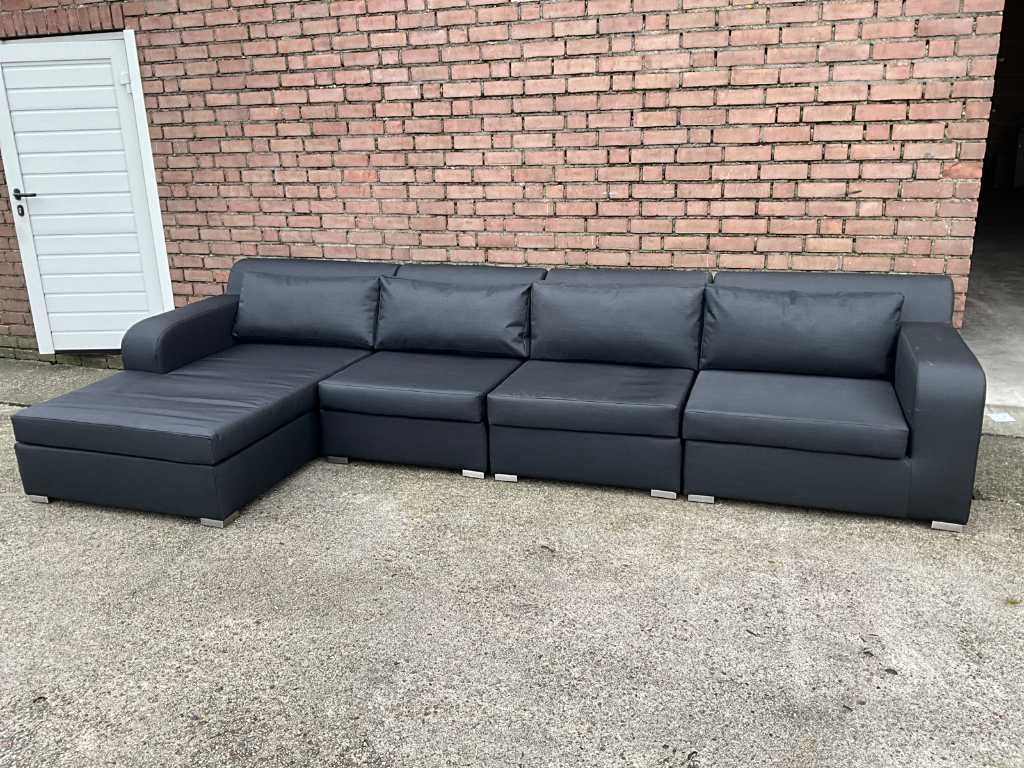 Set lounge