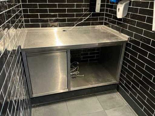 Masă de lucru din oțel inoxidabil