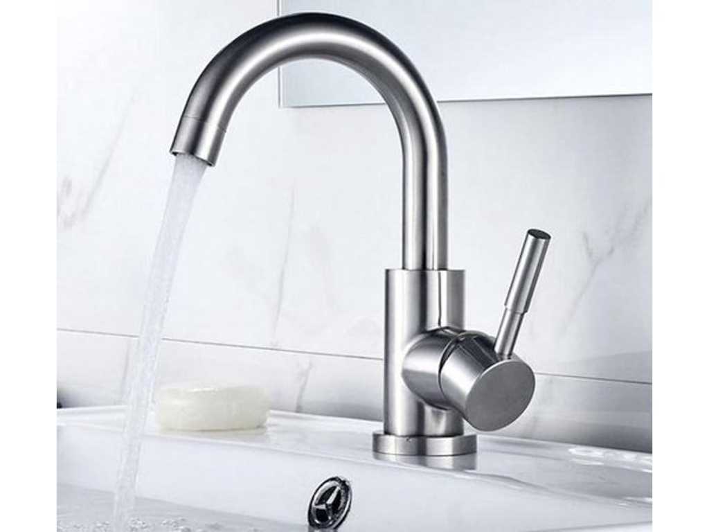 5 pieces Washbasin faucet 8517P Chrome