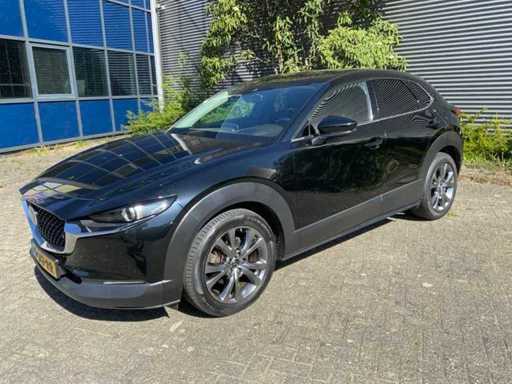 Mașina de lux Mazda CX-30 2.0 SA-X 2019