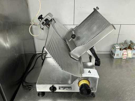 Restaurant Le Marronnier due to bankruptcy