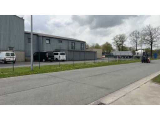 c2613002-918f-4468-8ecf-f51aa918ecc8.mp4