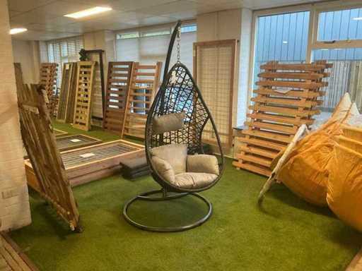 Mona Sens Line Hanging Armchair