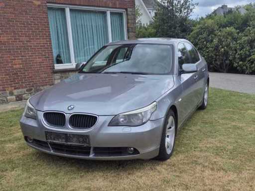 BMW 520D berline 2007 - climatisation - toit ouvrant panoramique
