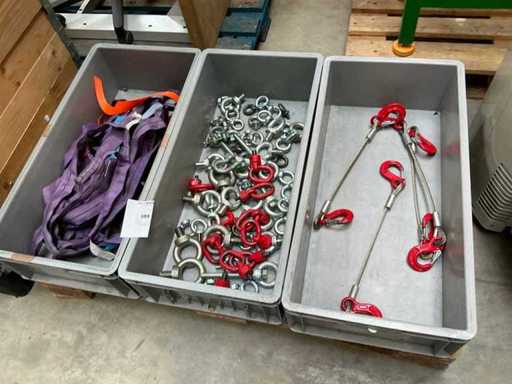 Lot d’équipements de levage