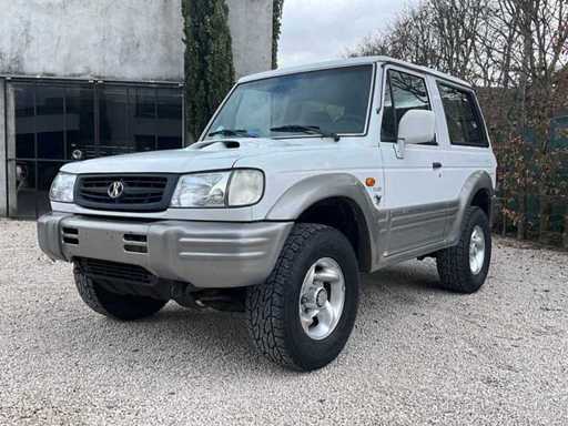 2000 Hyundai Galloper