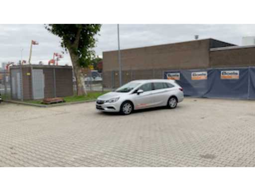 5a2d3c85-e083-4952-8a0d-f044cb63592d.mp4