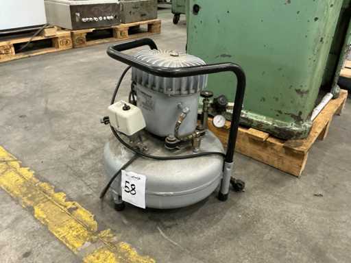 1989 Jun-Air Luchtcompressor