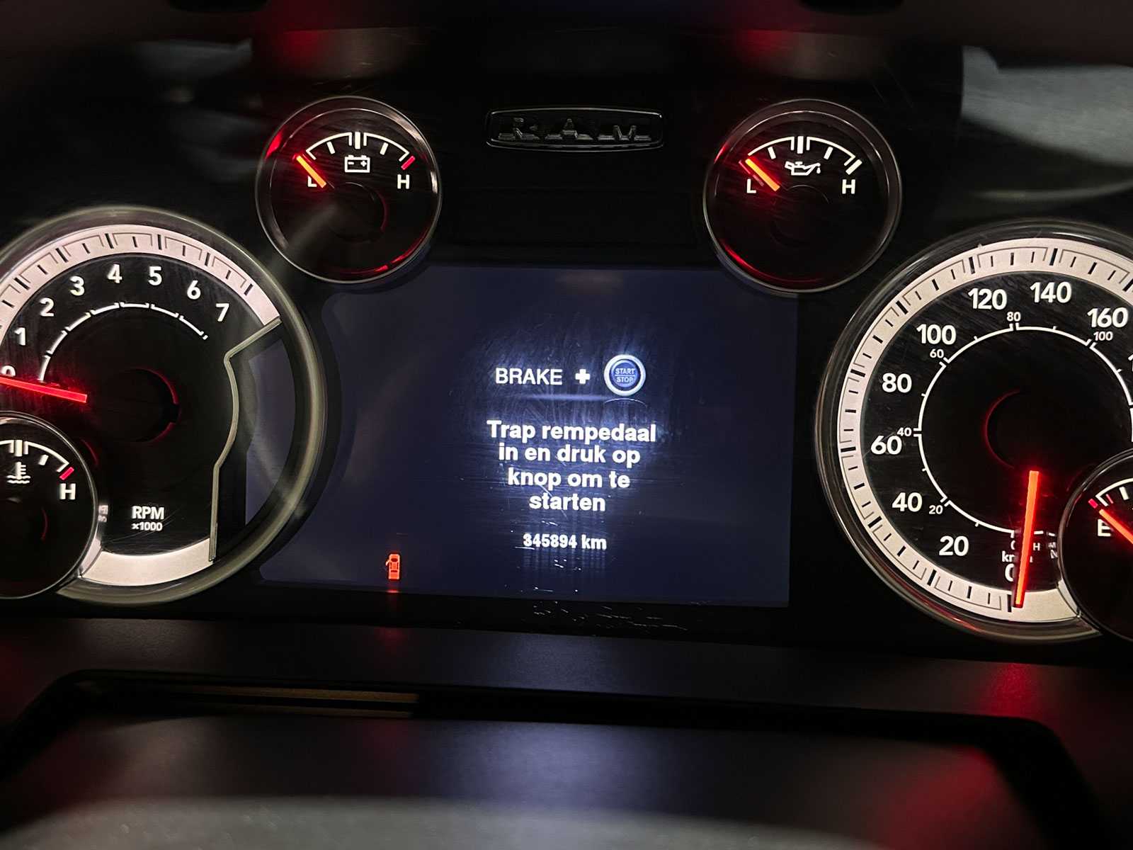 Dodge Ram 1500 5.7 V8 4x4 QC 6'4 401pk 2014 LPG (Origineel-NL) (BTW), VG-248-G