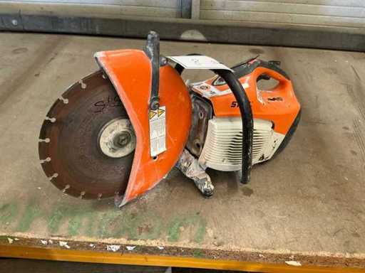 Coupeuse de coupe STIHL TS420