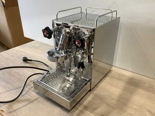 ECM manufactures VI SLIM