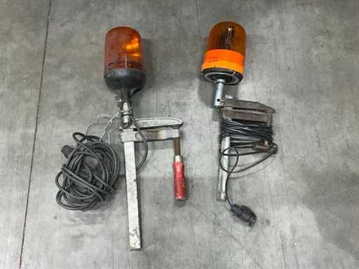 Oranje zwaailamp met beugel (2x)