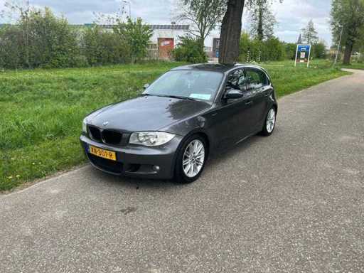 BMW 1er 118i, XN-301-R