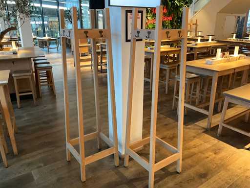 Cabins - 4-sided coat rack (2x)