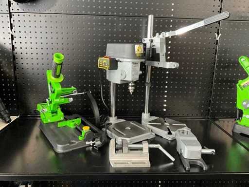 Precisie Kolomboormachine voor modelbouw en details