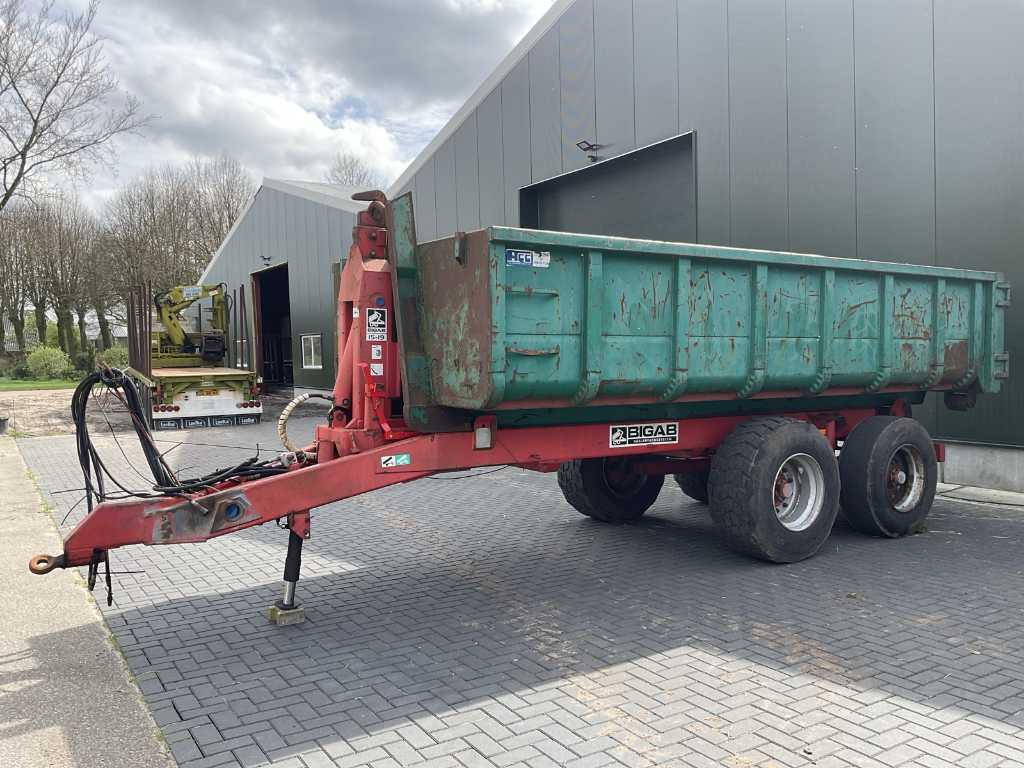 2004 Bigab VV15-19 Hooklift carrier with containers