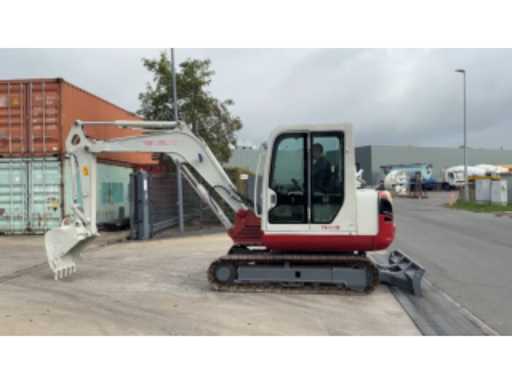 cb8e4582-1e1d-4343-bbe1-9f40957ea1d3.mp4