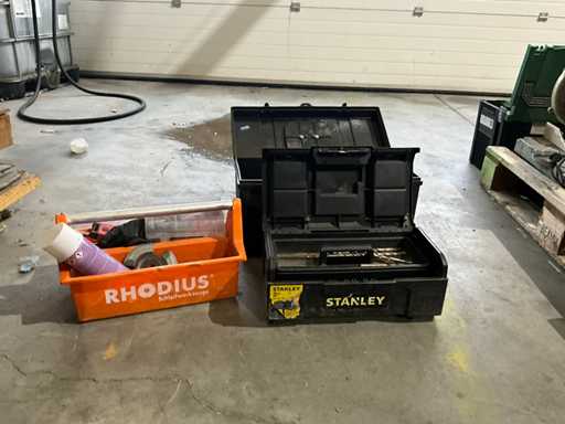 Various Tool Case (2x) with contents