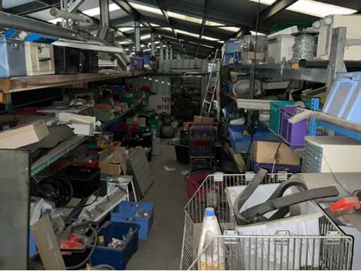 Capacité de l’entrepôt sur la plate-forme 2 + rayonnages à palettes