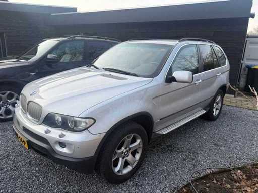 BMW X5 blindée avec verre pare-balles