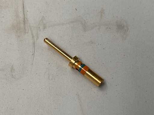 Electronic contact (2300x)