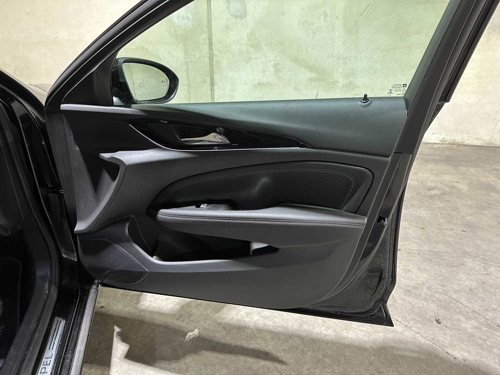 Opel Insignia Sports Tourer 1.6 CDTI EcoTec Innovation 136pk 2018, RR-215-N