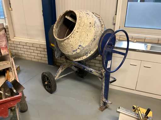 2011 Betoniarka Atika Focus 185