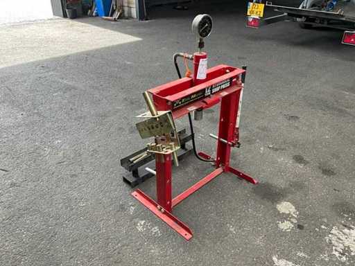 Presse de garage Tool mania 12 tonnes