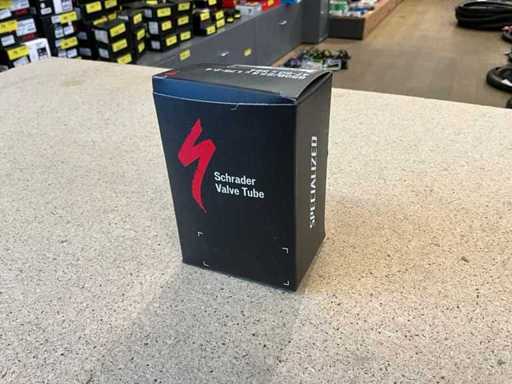 Specialized Schrader 650B/27,5x1,75-2,4 47-60x584 Ventil 40mm Innenrohr (9x)