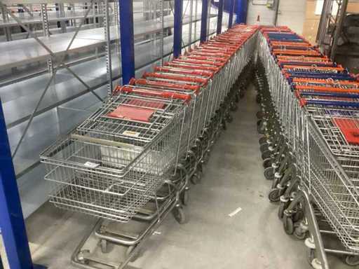 Partij winkelwagens (26x)