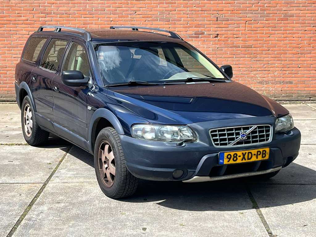 Volvo V70 Cross Country 2.4T Comfort Line, Automatic, 98-XD-PB
