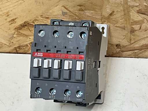 ABB 1SBL281022R8010 Comutator magnetic / Comutator magnetic UA. 15KW 400V 3 poli