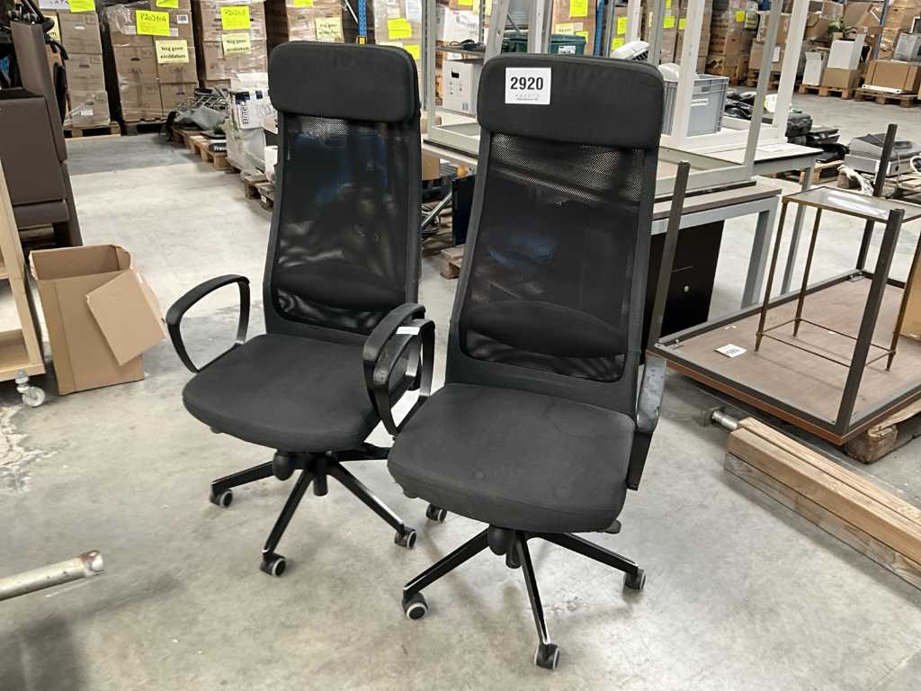 2 chaises pivotantes MARKUS