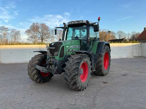 Trattore agricolo Fendt 716 Vario a trazione integrale del 2005
