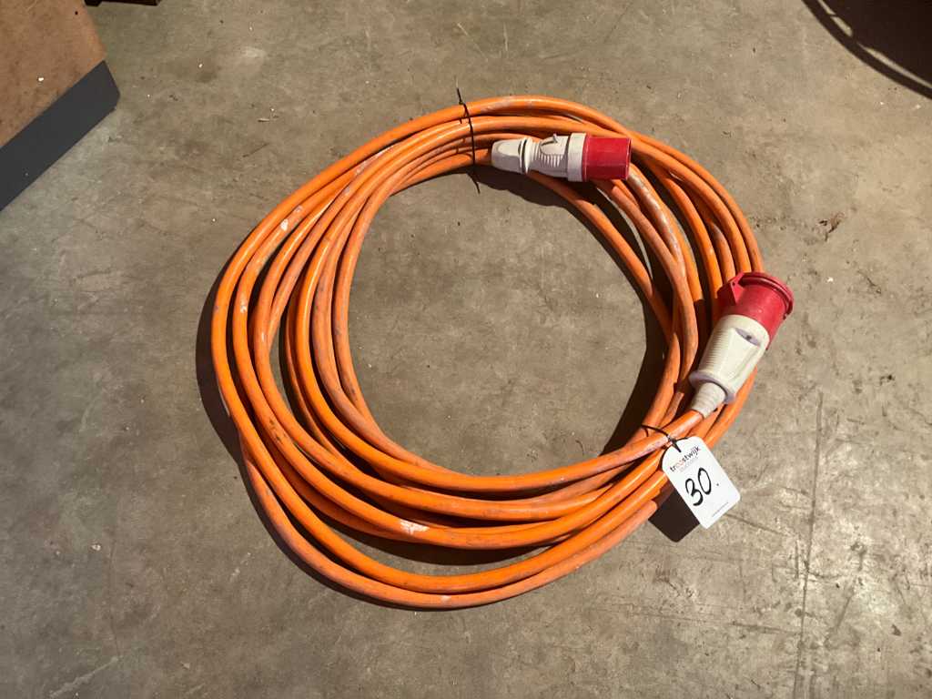 Power cable with plug