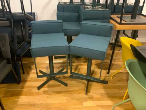 Lensvelt PH1 65 “Ronald Hooft” Barstoel (2x)