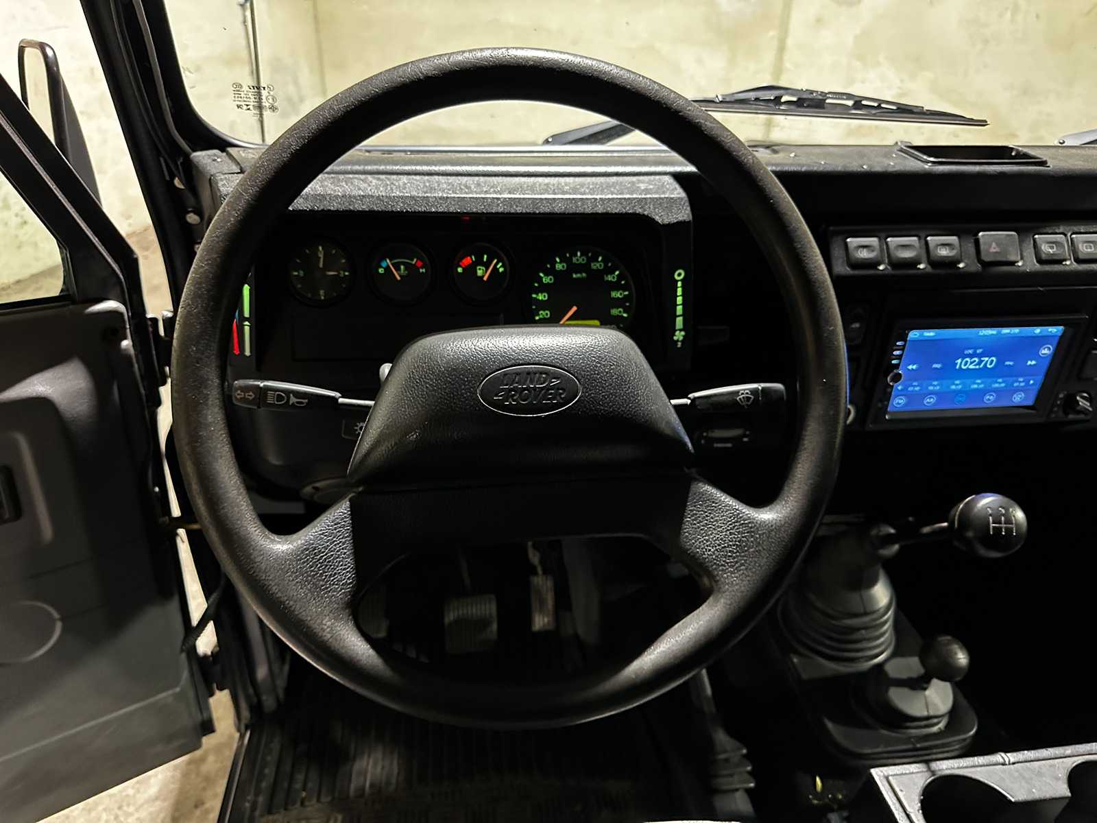 Land Rover Defender 2.5 TS5 110 SW S 122pk 2003, JRZ-71-L Youngtimer