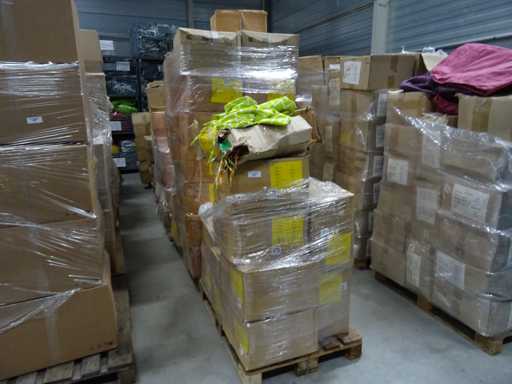 Partia różnych pokryw, 5 palet