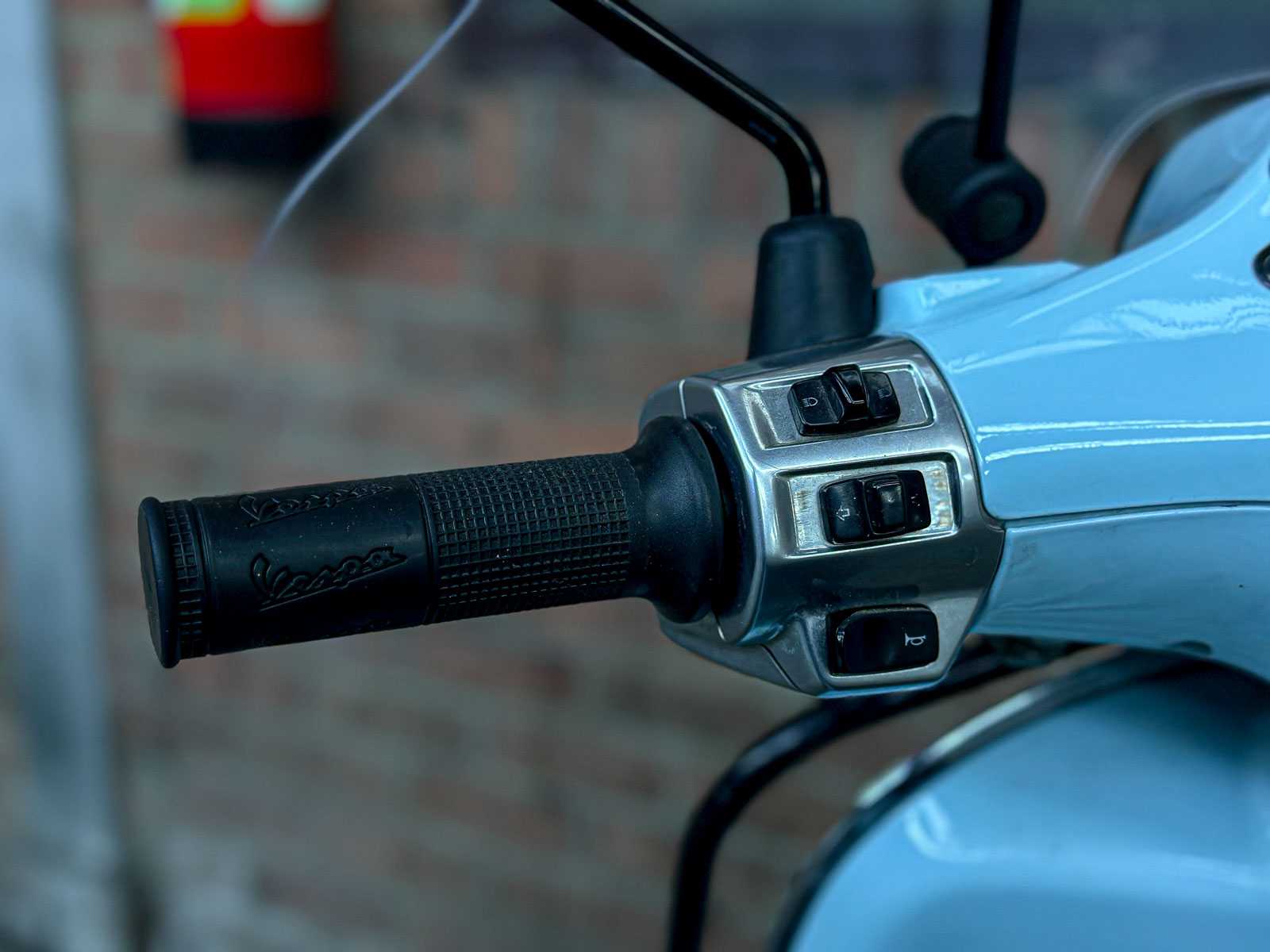 Piaggio Vespa Sprint 4T 2014 Scooter, F-653-XT