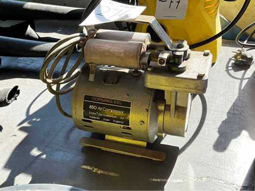 Corning EEL Mini luchtcompressor